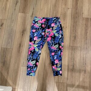 Lilly Pulitzer - Women’s XL - EUC - Island Mid Rise 28" Women's Golf Pants